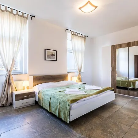 U Schodu טפליצה