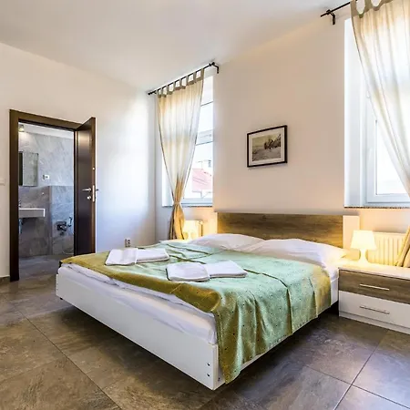 U Schodu Apartment Teplice