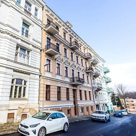U Schodu Apartment *